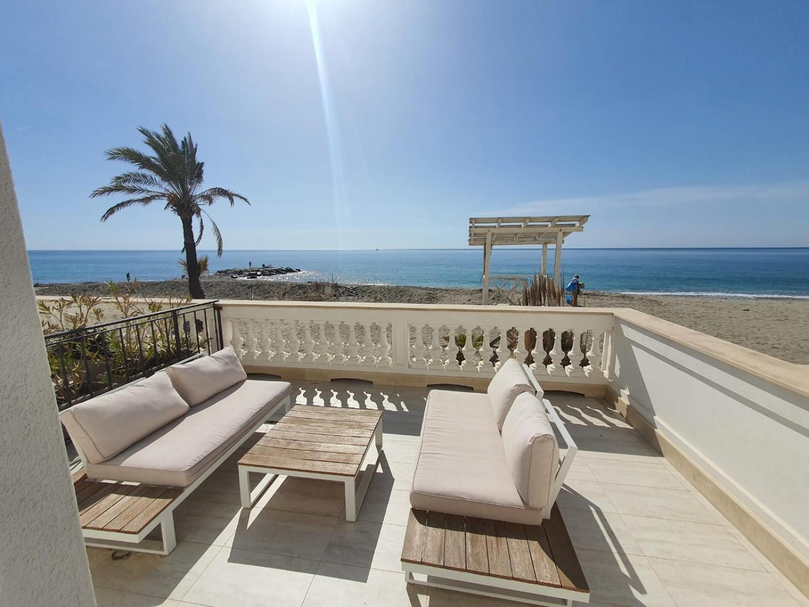 De La 3* Pietra Ligure